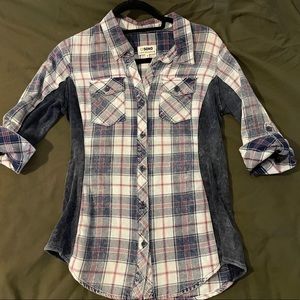 Blue plaid button up shirt